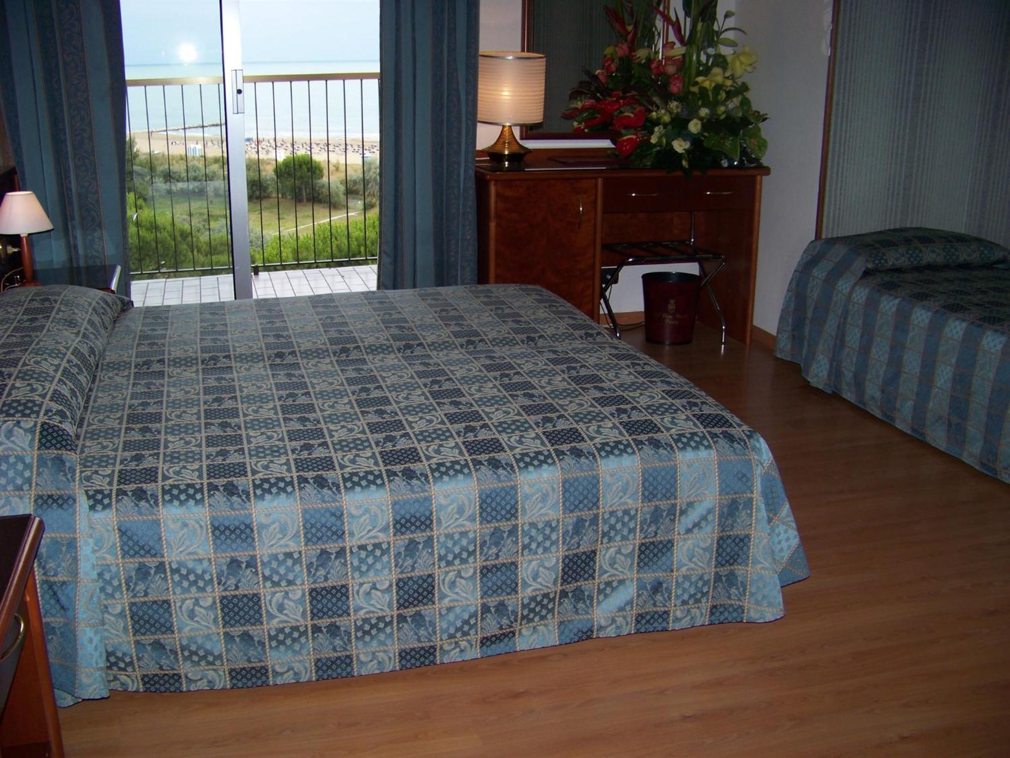 Hotel Beau Rivage Pineta Lido di Jesolo Pokoj fotografie